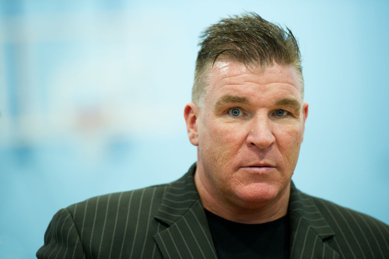 Фото - On the Ropes: 1331x886 / 103 Кб