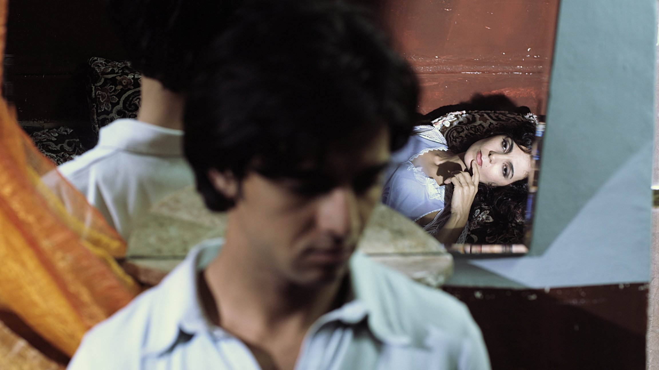 Фото - Love in the Medina: 2304x1296 / 259 Кб