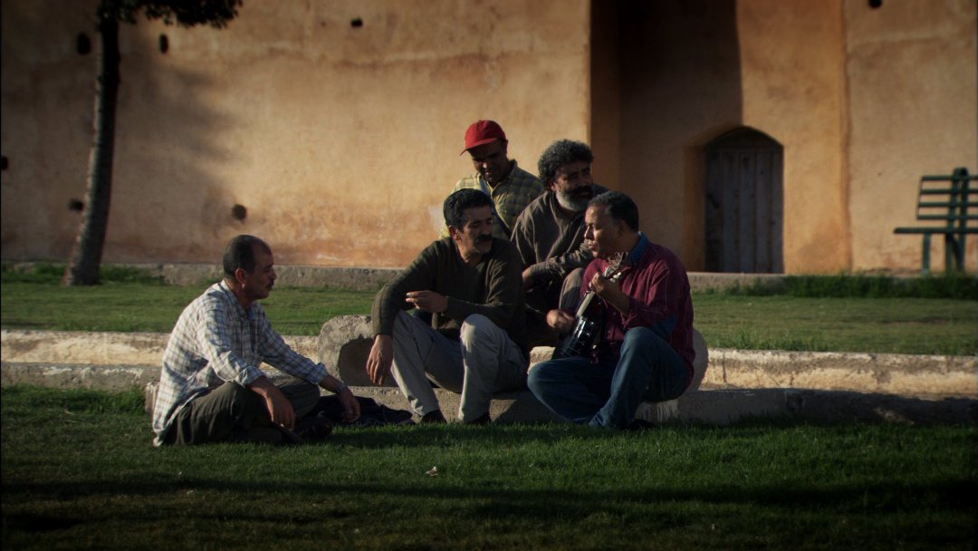 Фото - Taza: 1080x608 / 100 Кб