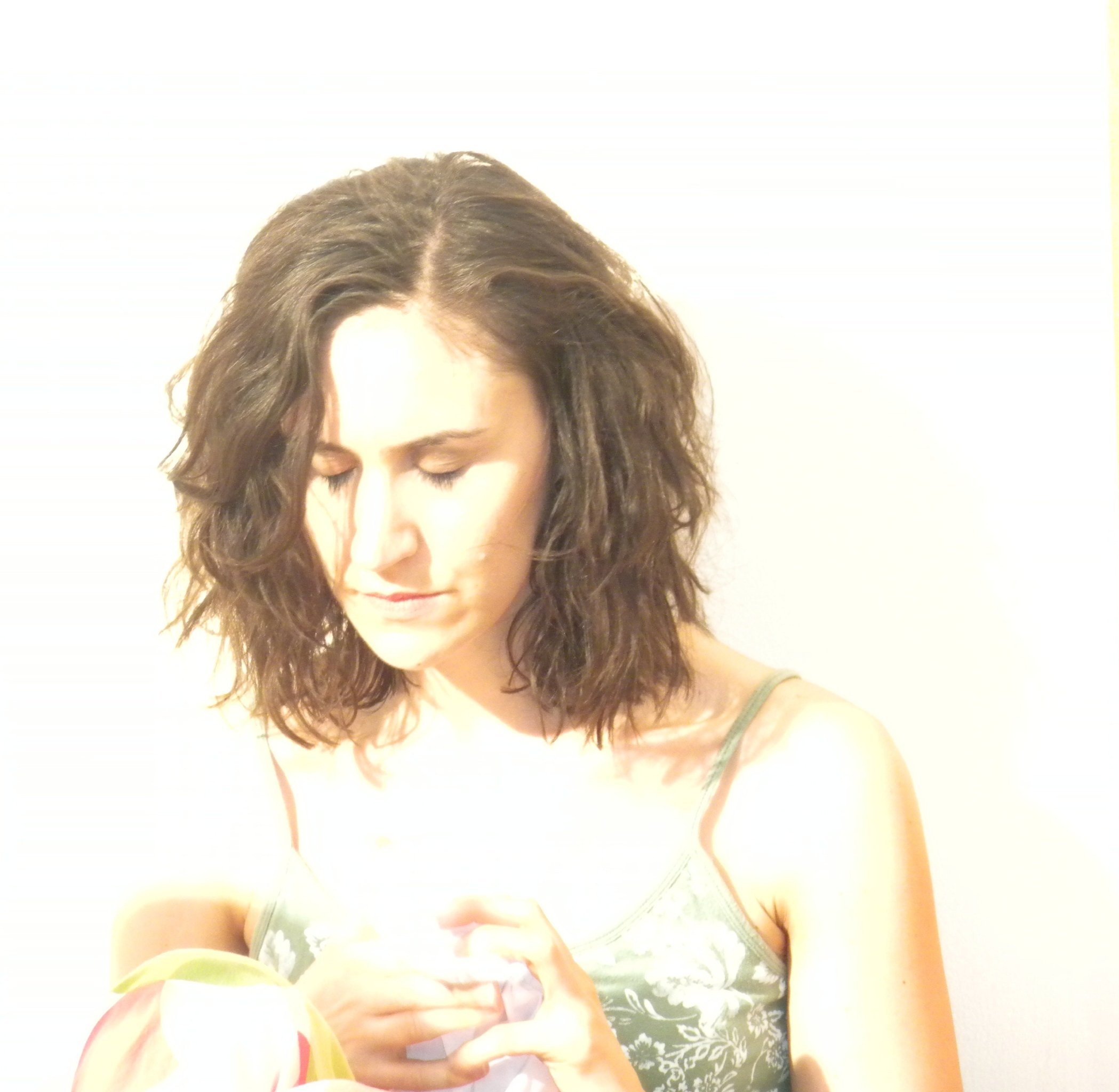 Фото - Julie's Smile: 2098x2048 / 265 Кб