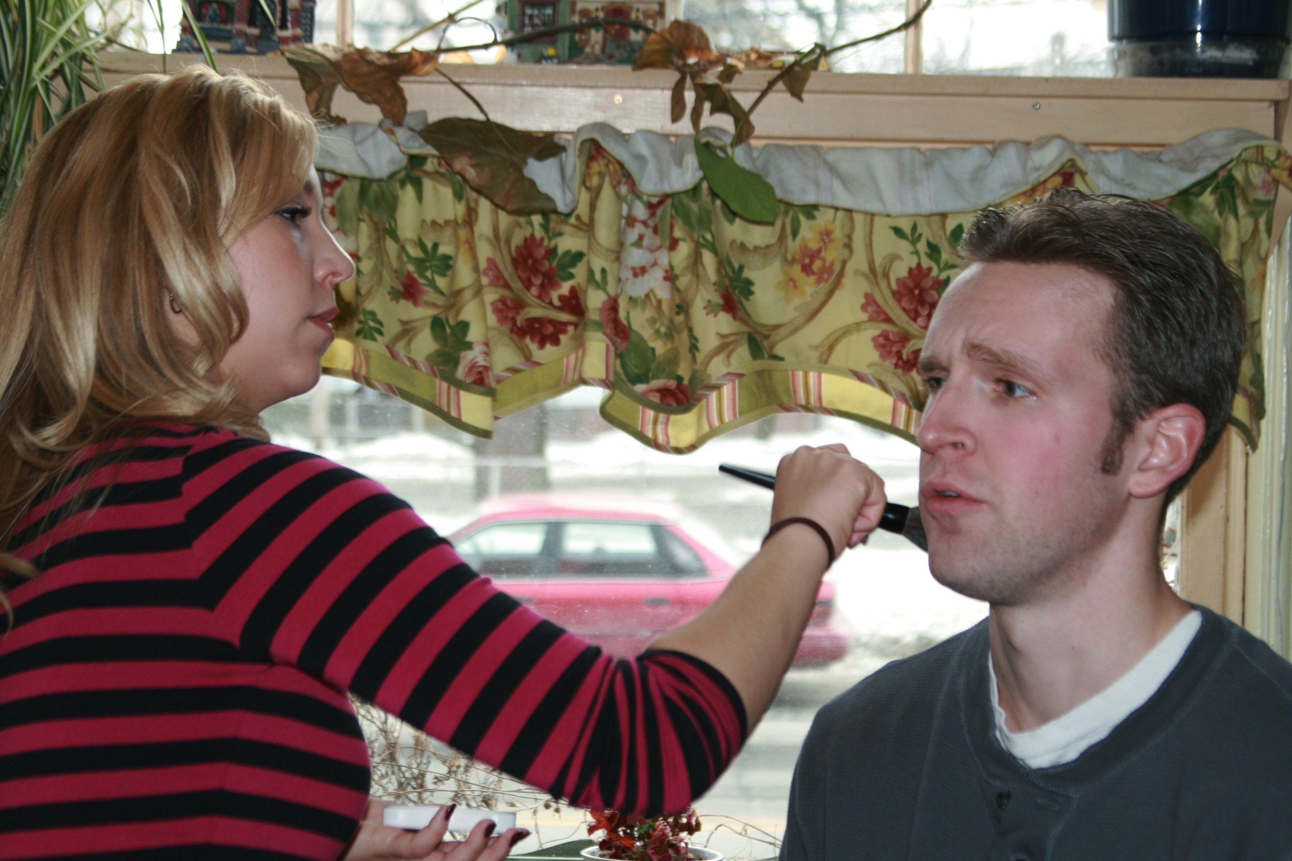 Фото - A Tiger in the Dark: Revisited: 2592x1728 / 504 Кб