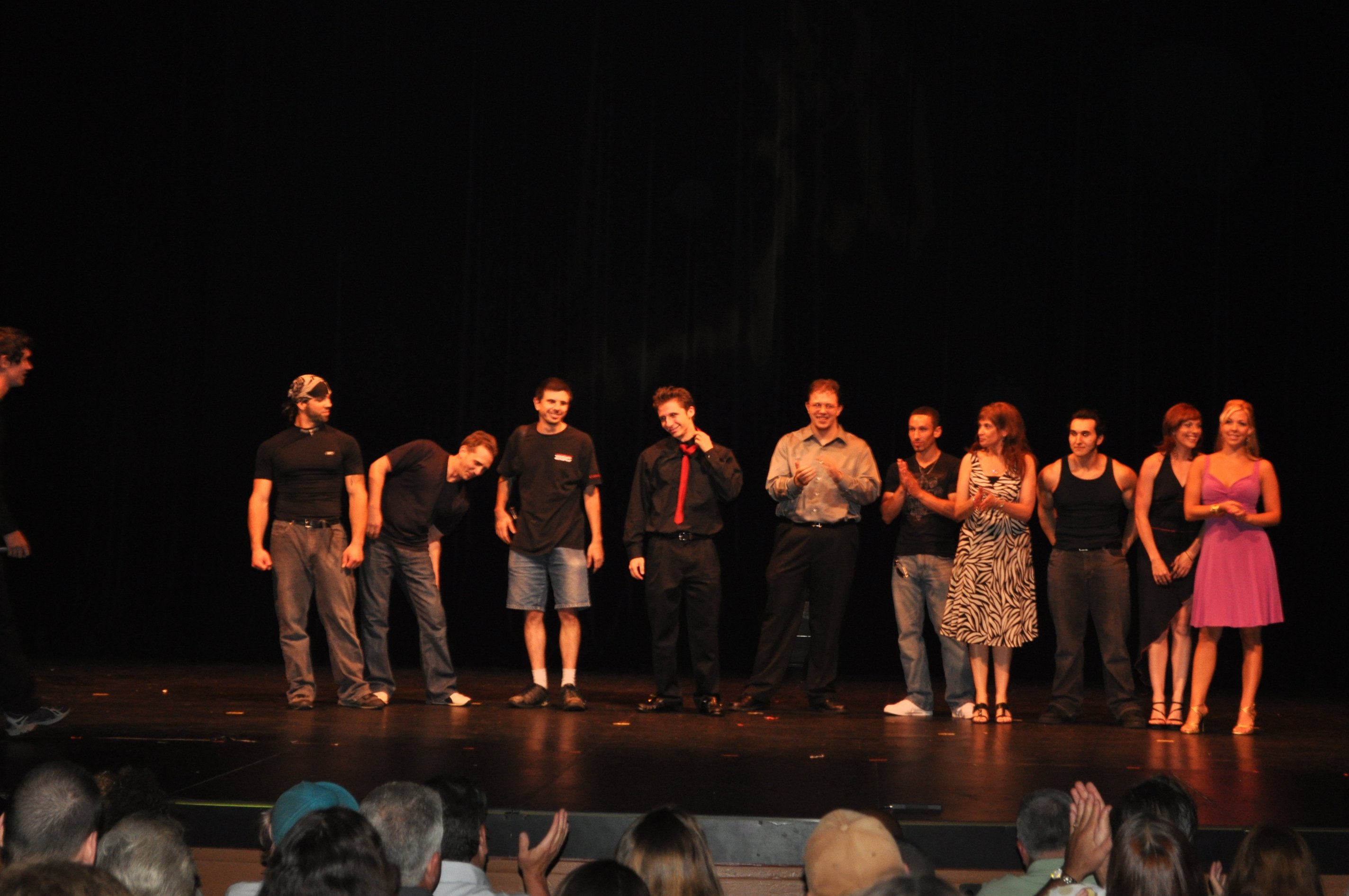 Фото - A Tiger in the Dark: Revisited: 2848x1892 / 479 Кб