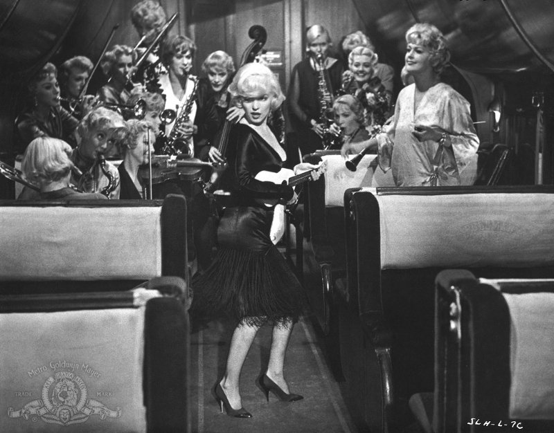 Фото - В джазе только девушки: 800x626 / 97 Кб