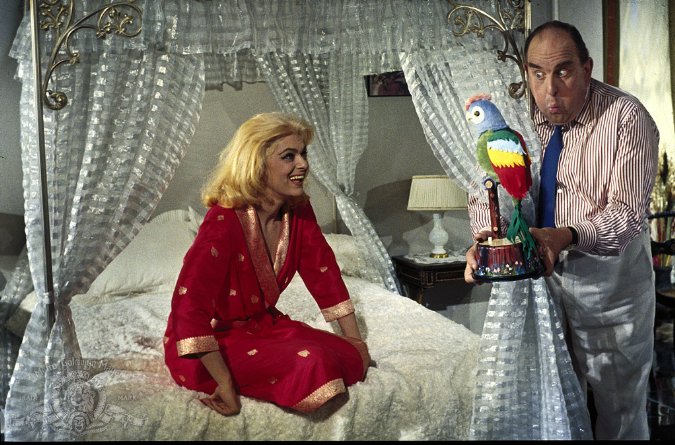 Фото - Кинжал Топкапи: 675x445 / 94 Кб