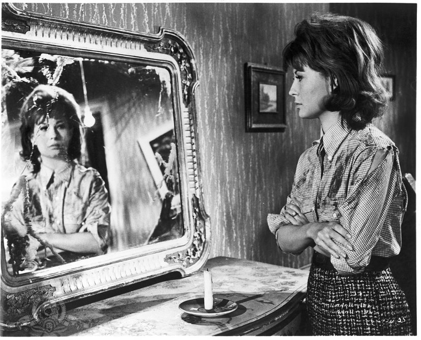 Фото - Последний человек на Земле: 828x670 / 157 Кб