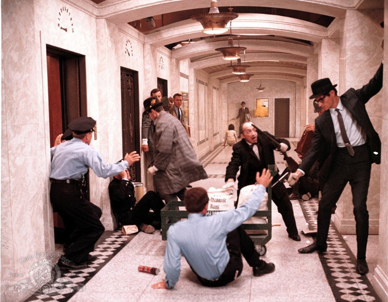 Фото - Афера Томаса Крауна: 798x622 / 118 Кб