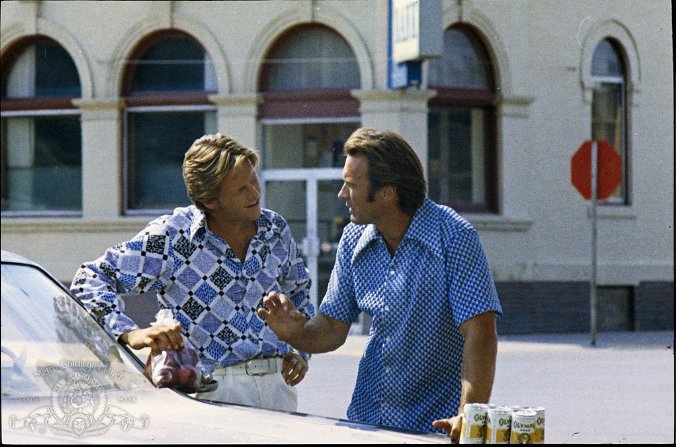 Фото - Громила и скороход: 676x447 / 80 Кб