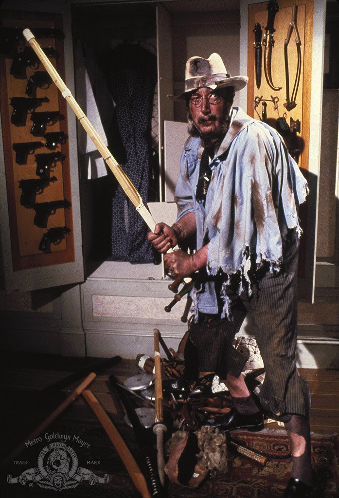 Фото - Месть Розовой пантеры: 697x1023 / 168 Кб