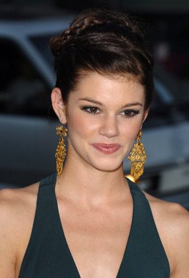 Фото - Подальше от тебя: 272x400 / 19 Кб