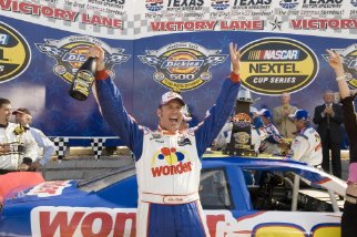 Фото - Рики Бобби: Король дороги: 322x214 / 30 Кб