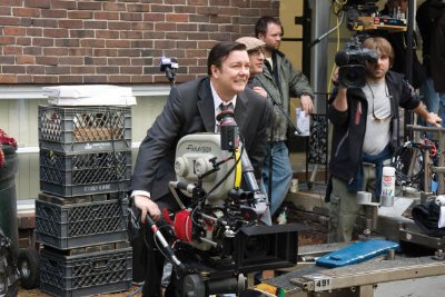 Фото - Изобретение лжи: 400x267 / 38 Кб