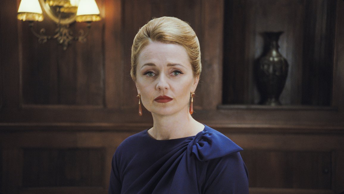 Фото - Спящая красавица: 1156x653 / 86 Кб