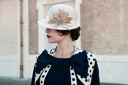 Фото - Кошмар за стеной: 450x300 / 41.36 Кб