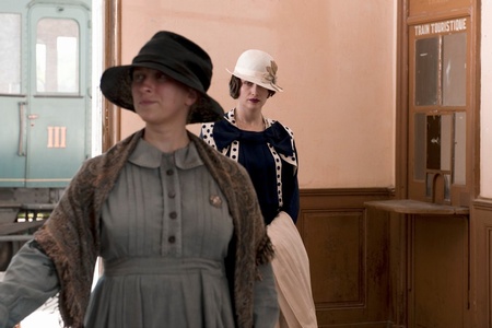 Фото - Кошмар за стеной: 450x300 / 44.89 Кб