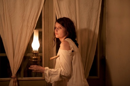 Фото - Кошмар за стеной: 450x300 / 39.2 Кб