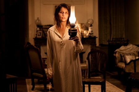 Фото - Кошмар за стеной: 450x300 / 41.12 Кб