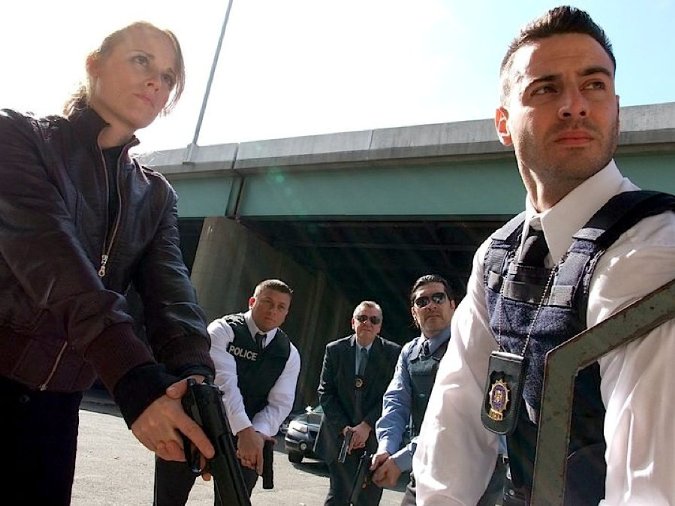 Фото - Stand Off: 675x506 / 68 Кб