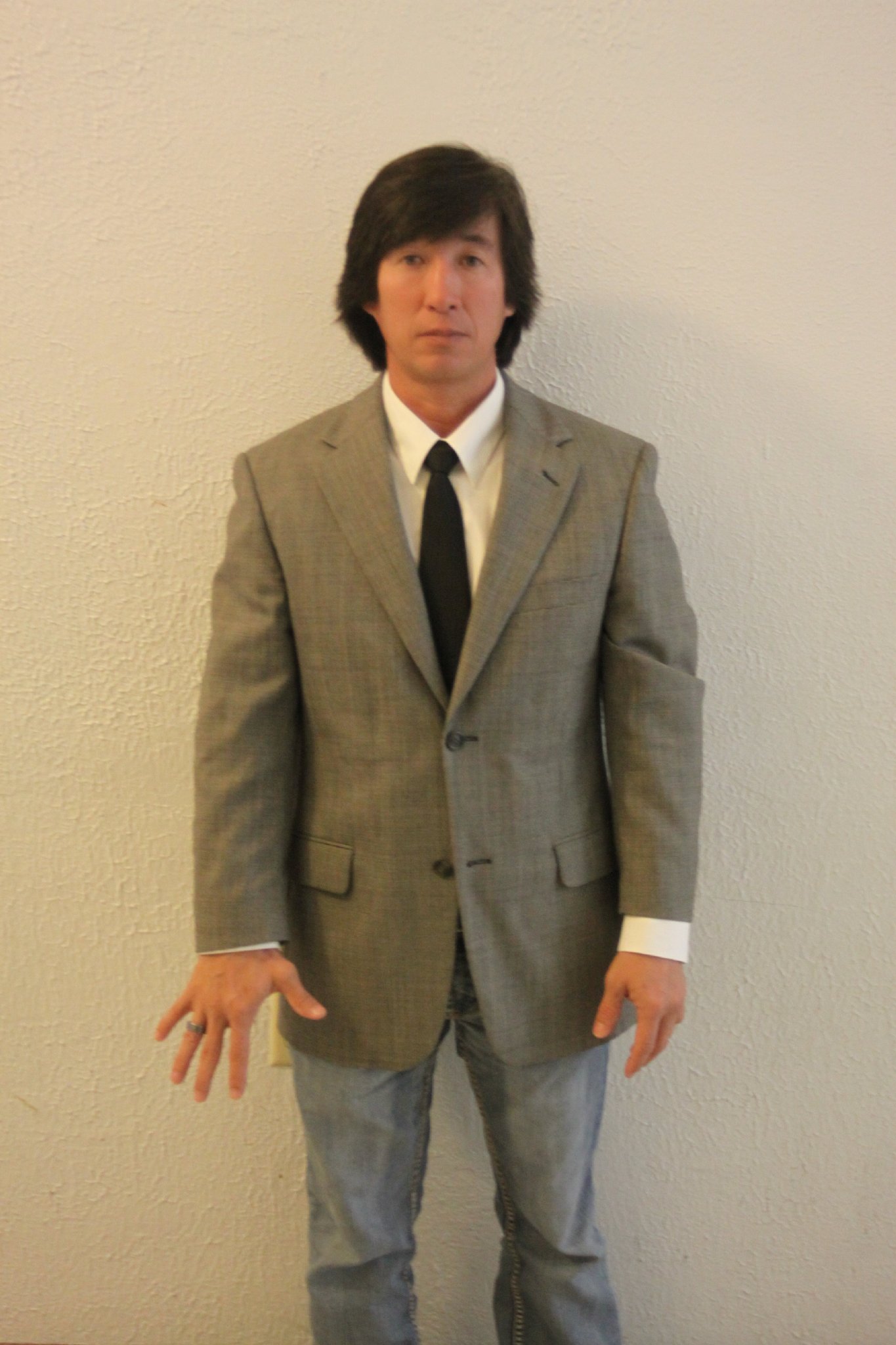 Фото - Hide: 1365x2048 / 288 Кб