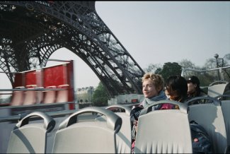 Фото - Места в партере: 325x218 / 20 Кб