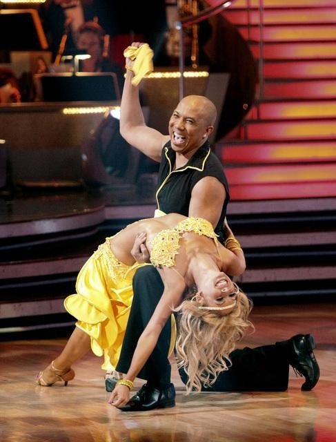 Фото - Танцы со звездами: 487x640 / 57 Кб