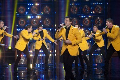 Фото - Пой и побеждай: 399x265 / 32 Кб