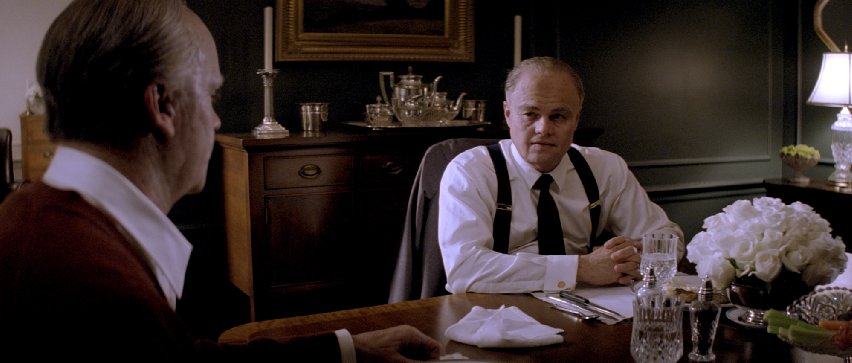 Фото - Дж. Эдгар: 852x363 / 52 Кб