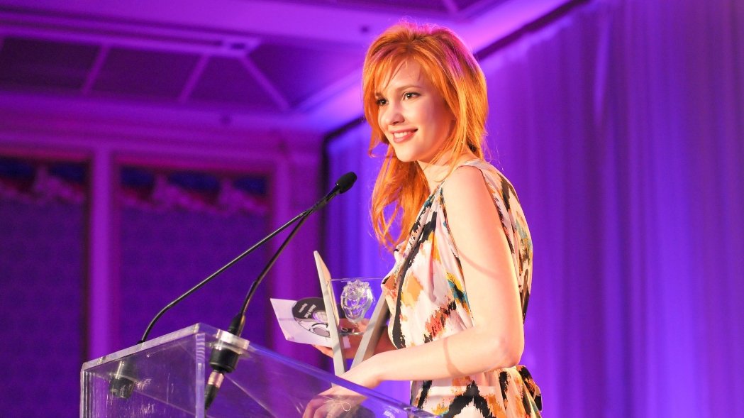 Фото - The 13th Annual Leo Awards: 1049x589 / 89 Кб