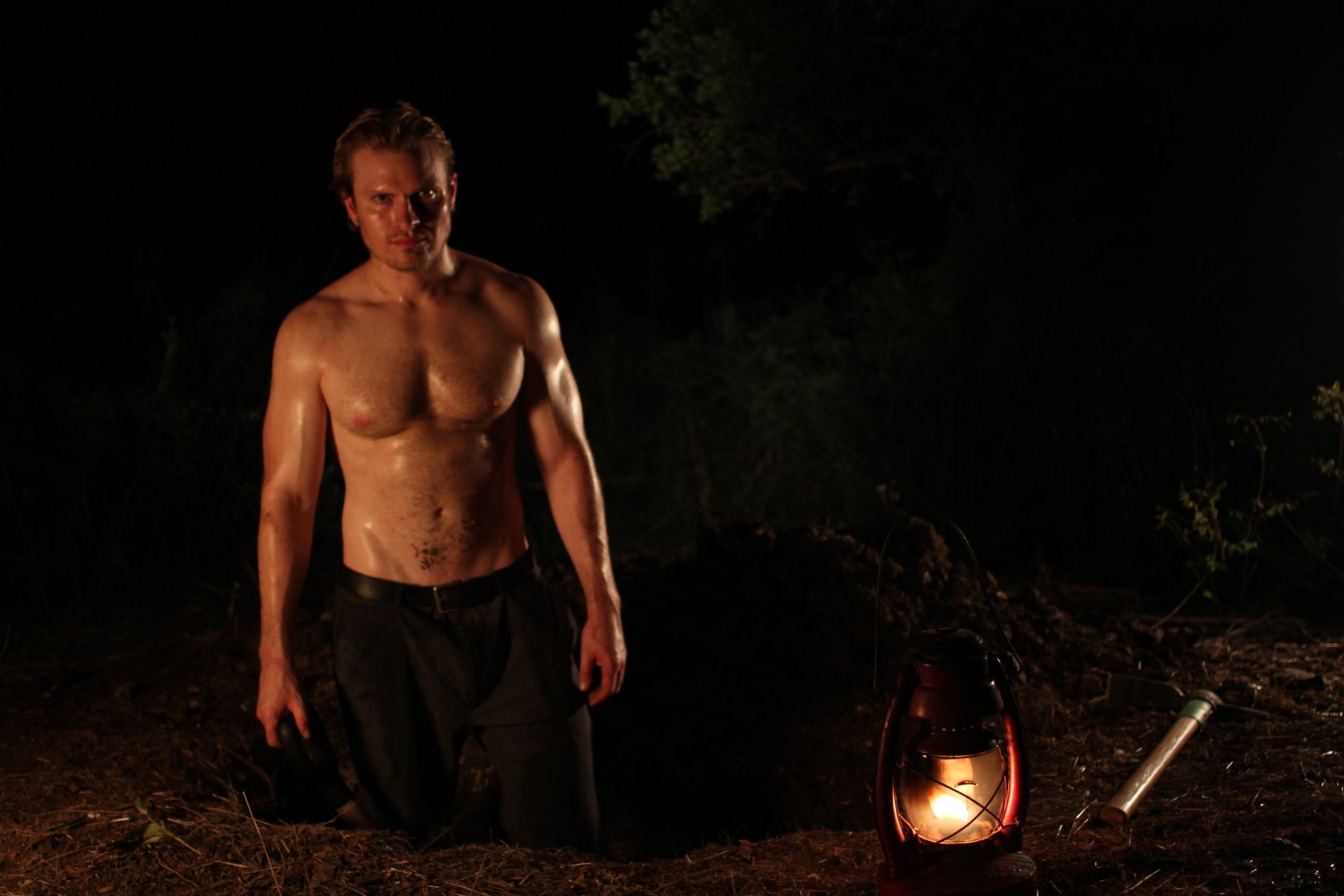 Фото - A Man of His Word: 1728x1152 / 138 Кб