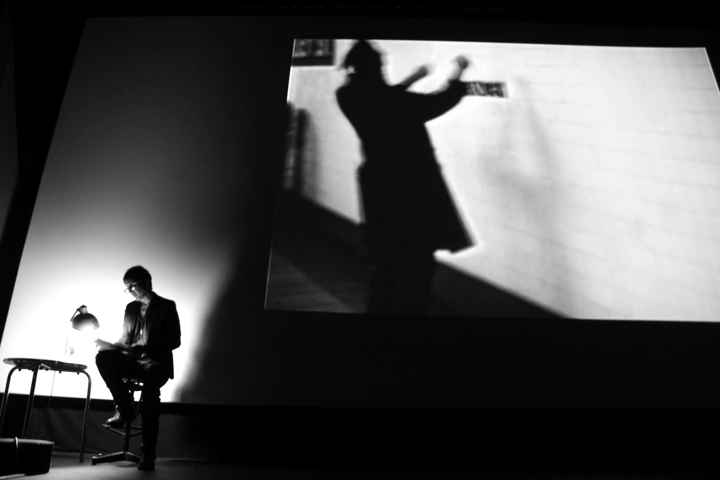 Фото - The Dolls of Lisbon: 2336x1557 / 216 Кб