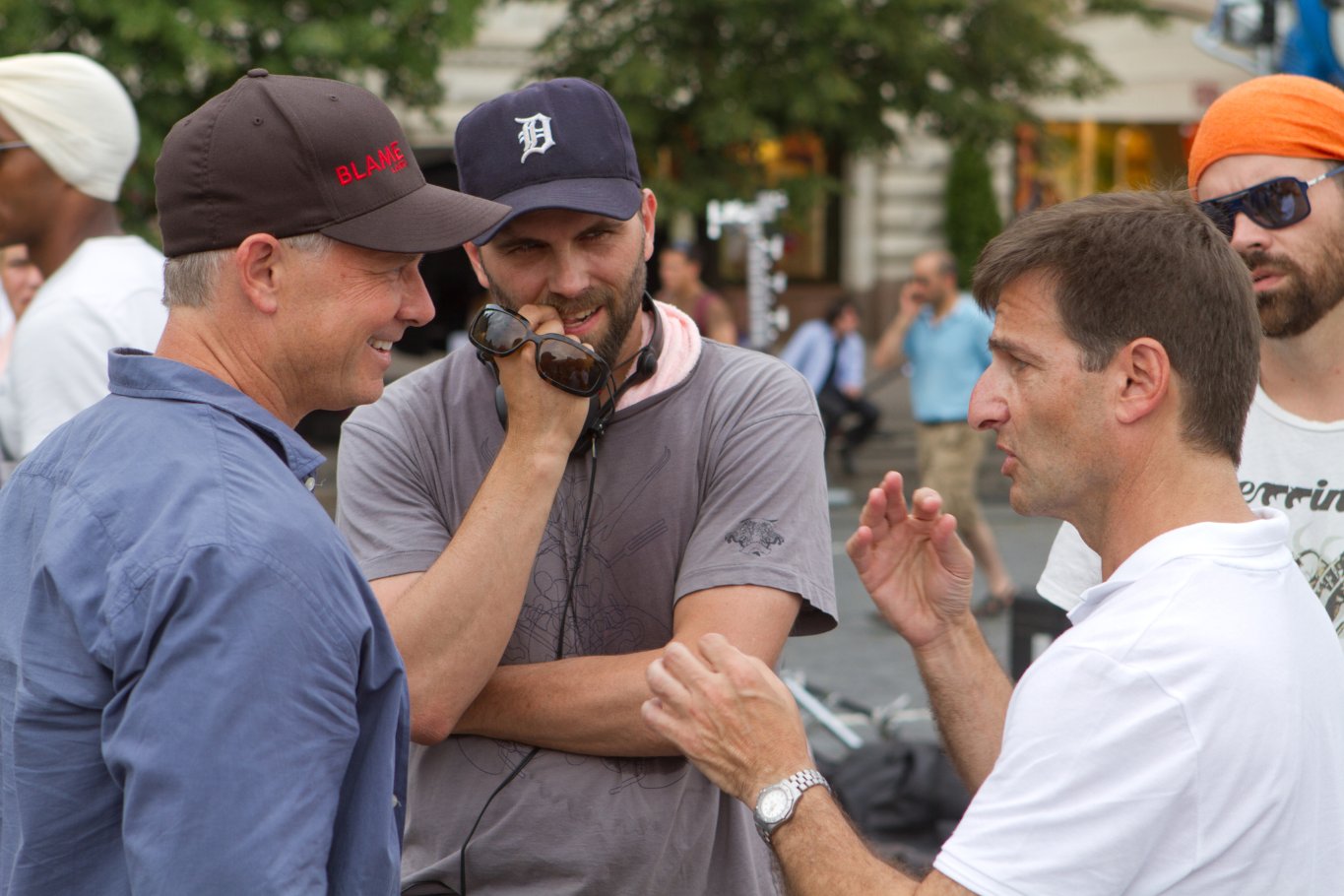 Фото - Фантом: 1365x910 / 172 Кб