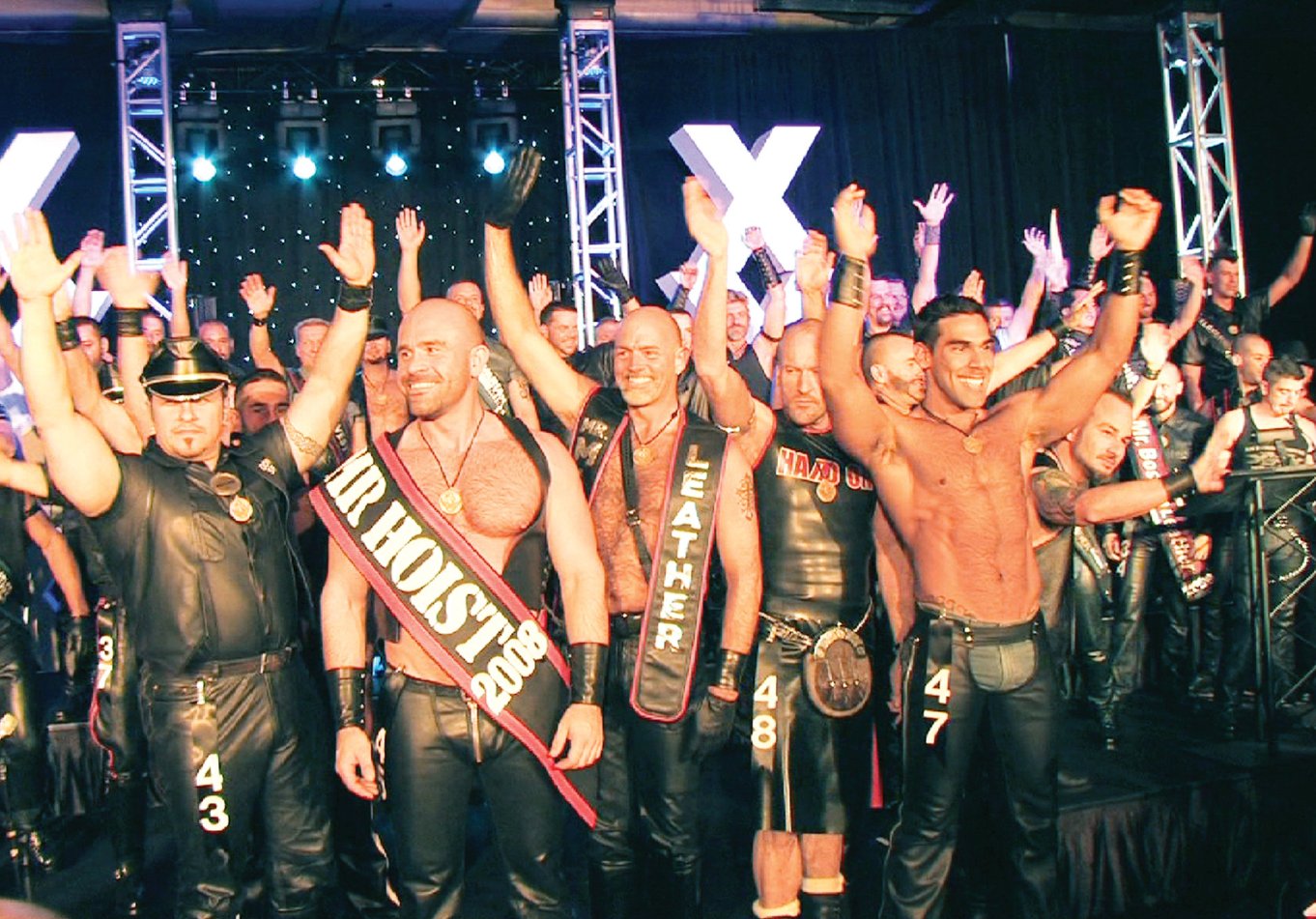 Фото - Kink Crusaders: 1362x951 / 277 Кб