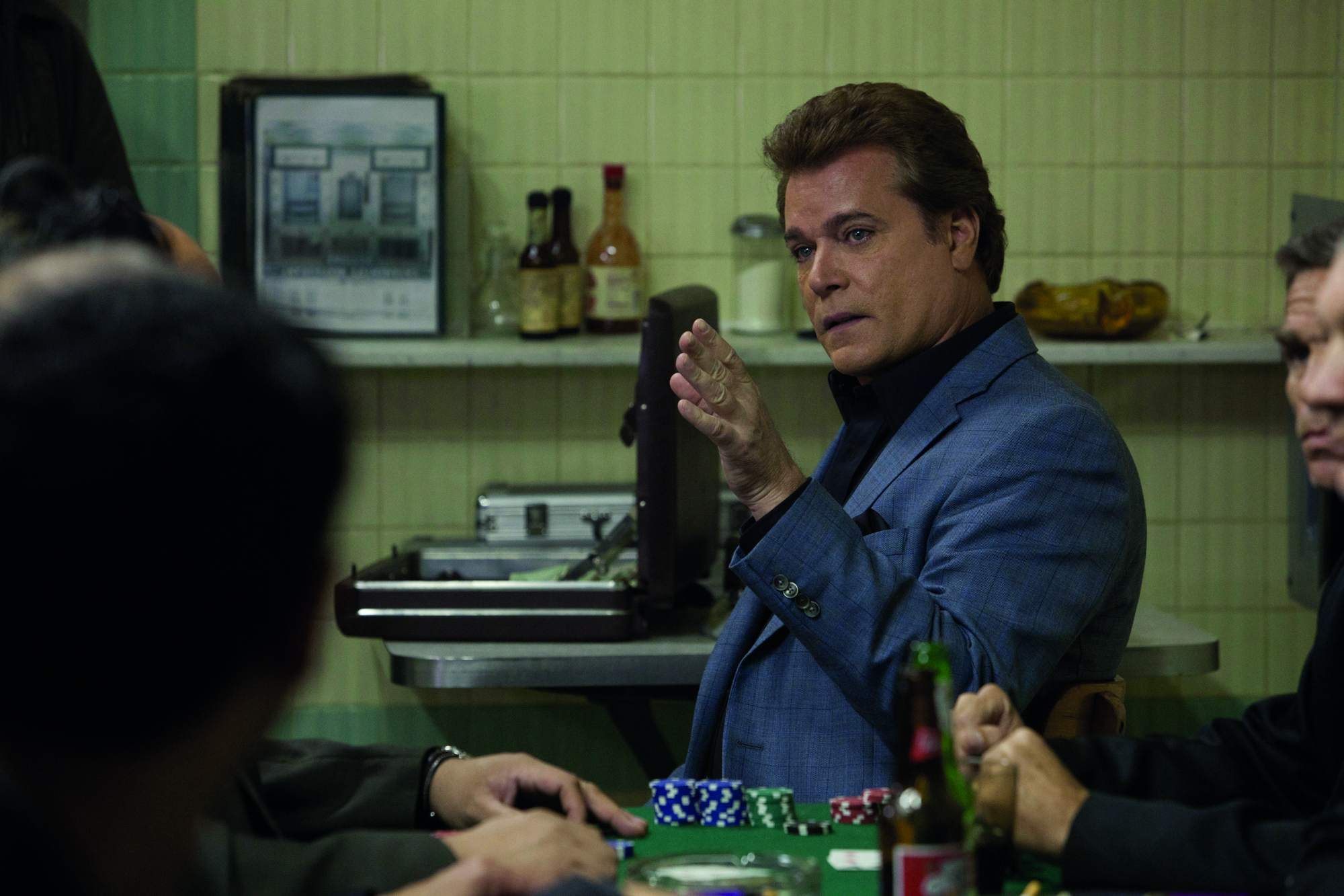 Фото - Ограбление казино: 2000x1333 / 5011.01 Кб