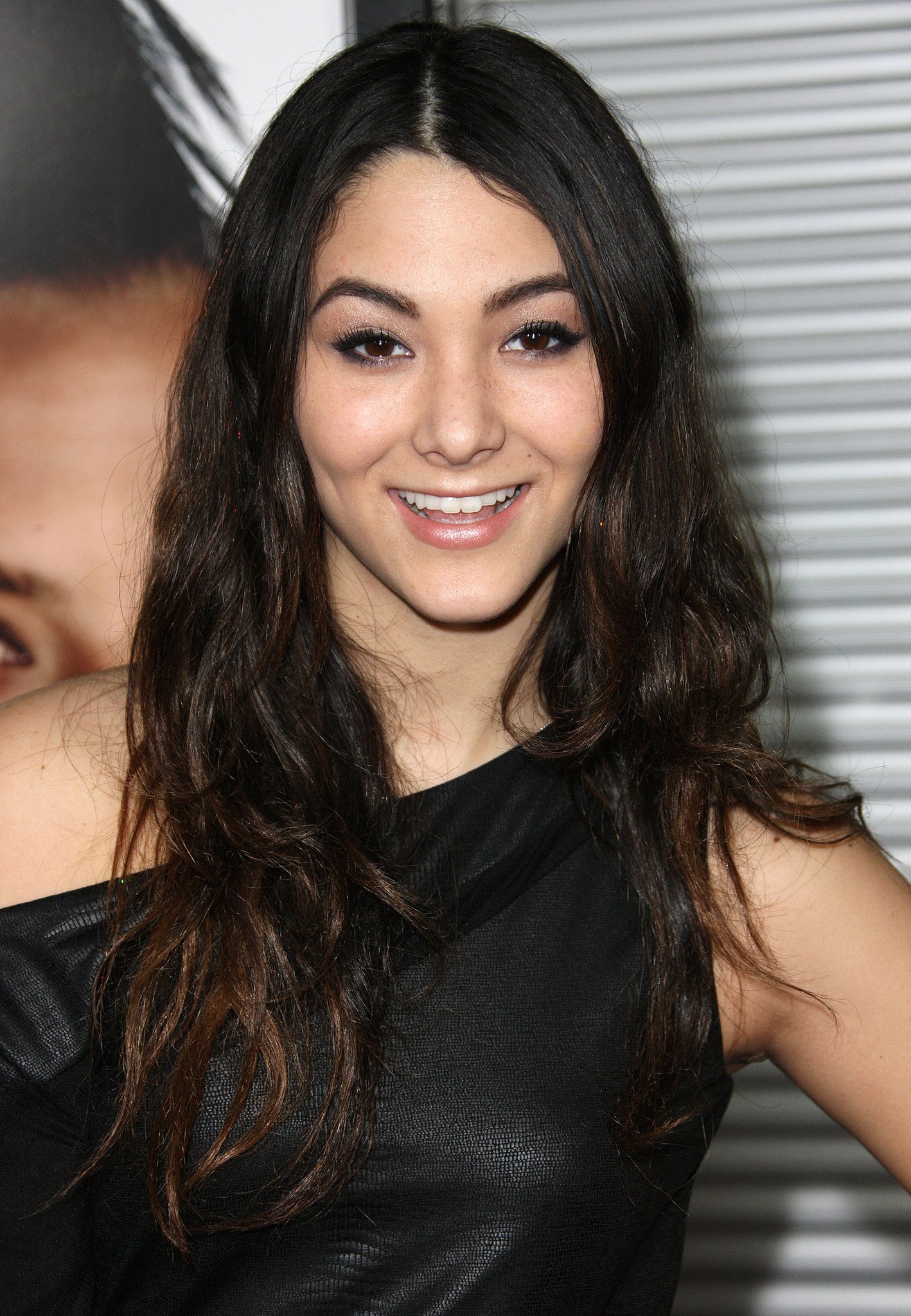 Фото - Игра на выживание: 1418x2048 / 643 Кб