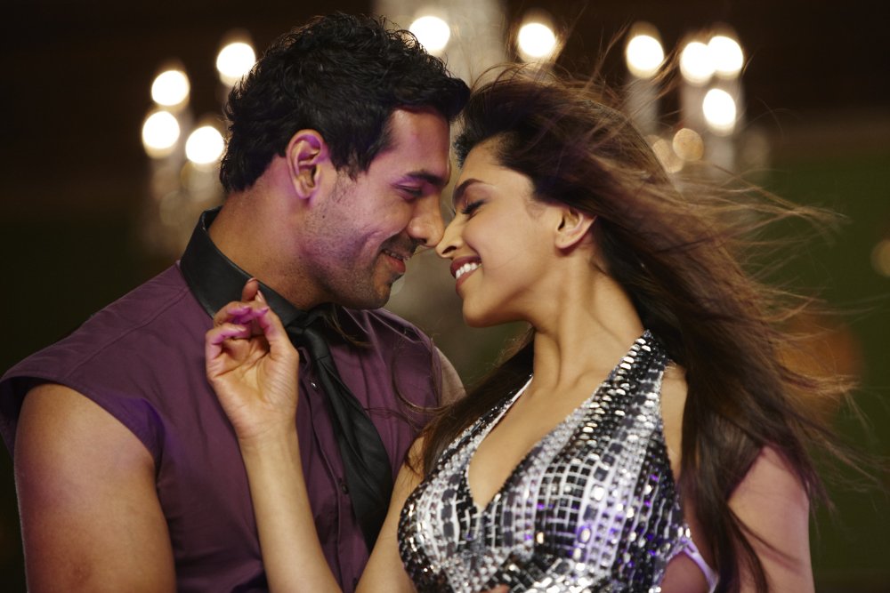 Фото - Desi Boyz: 1000x667 / 98 Кб