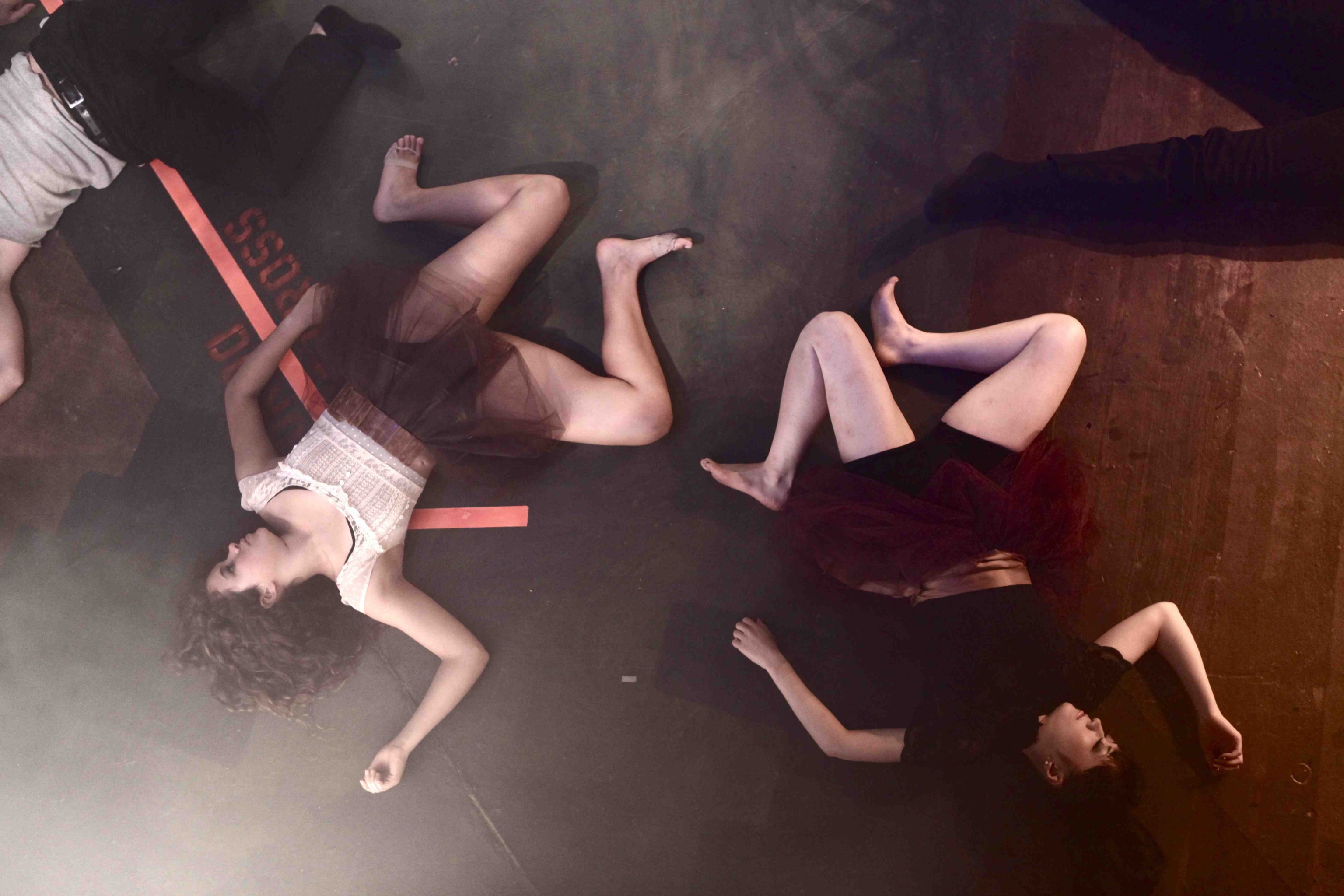 Фото - Einstein's Dance: 3072x2048 / 585 Кб