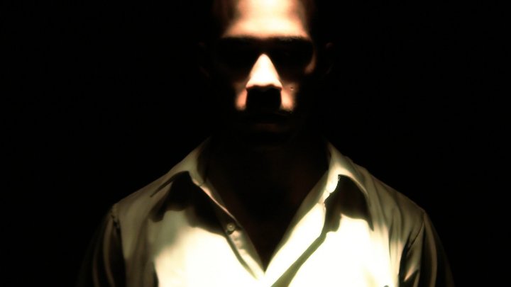 Фото - The Dark of the Light: 720x405 / 18 Кб