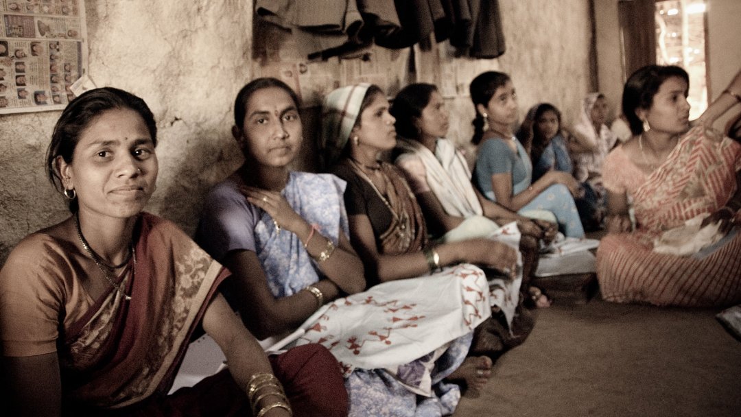 Фото - Rose Circles ~Women's Upliftment~: 1080x608 / 139 Кб