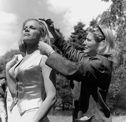 Фото - Голдфингер: 435x420 / 39 Кб