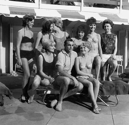 Фото - Голдфингер: 436x422 / 50 Кб