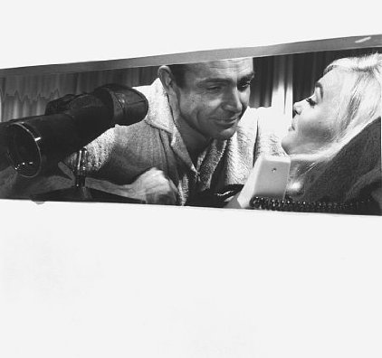 Фото - Голдфингер: 422x396 / 22 Кб