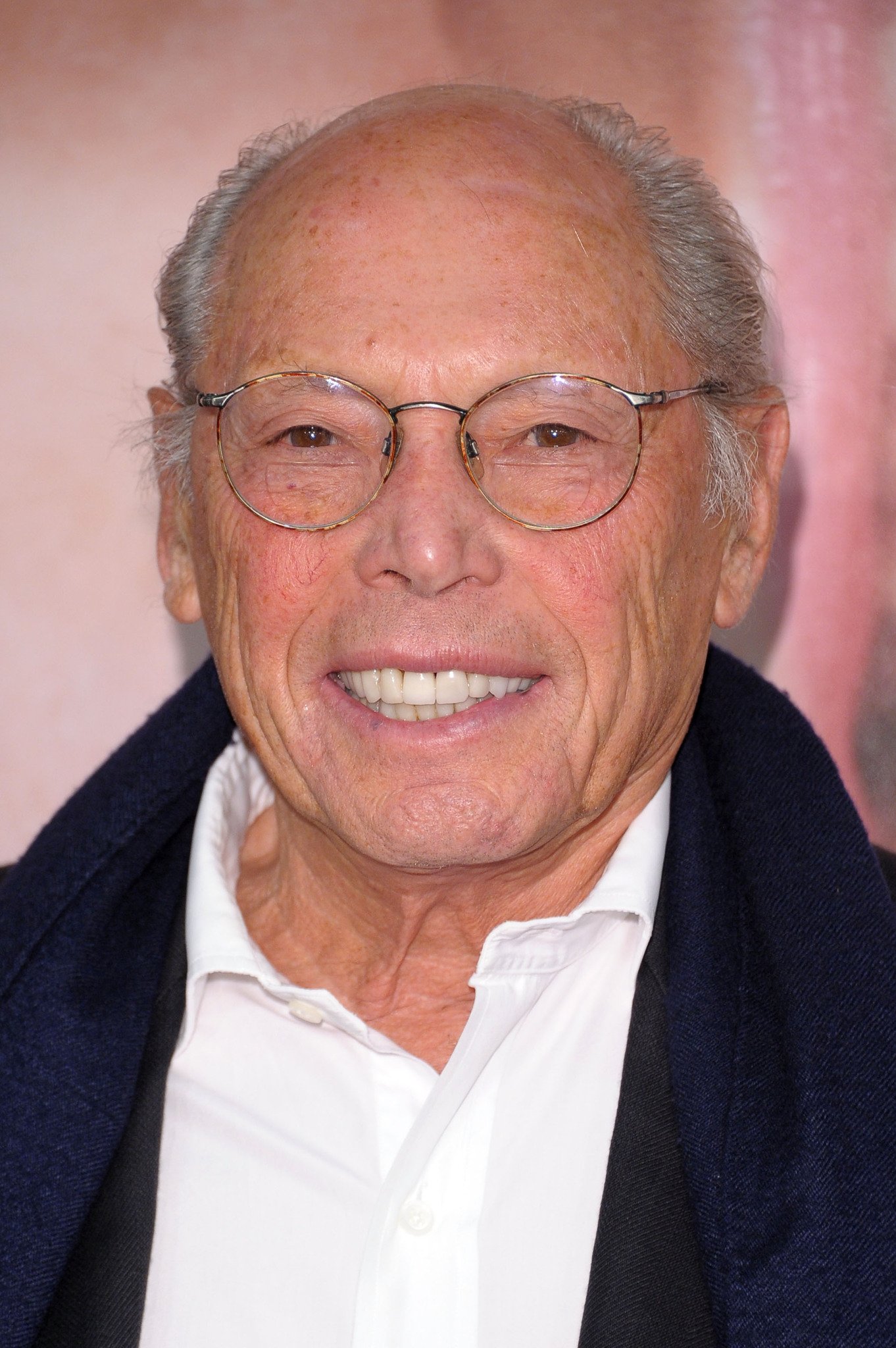 Фото - Немножко женаты: 1362x2048 / 422 Кб