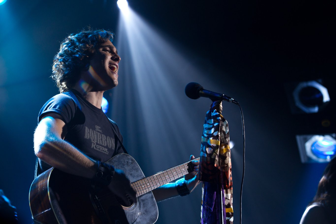 Фото - Рок на века: 1365x910 / 124 Кб