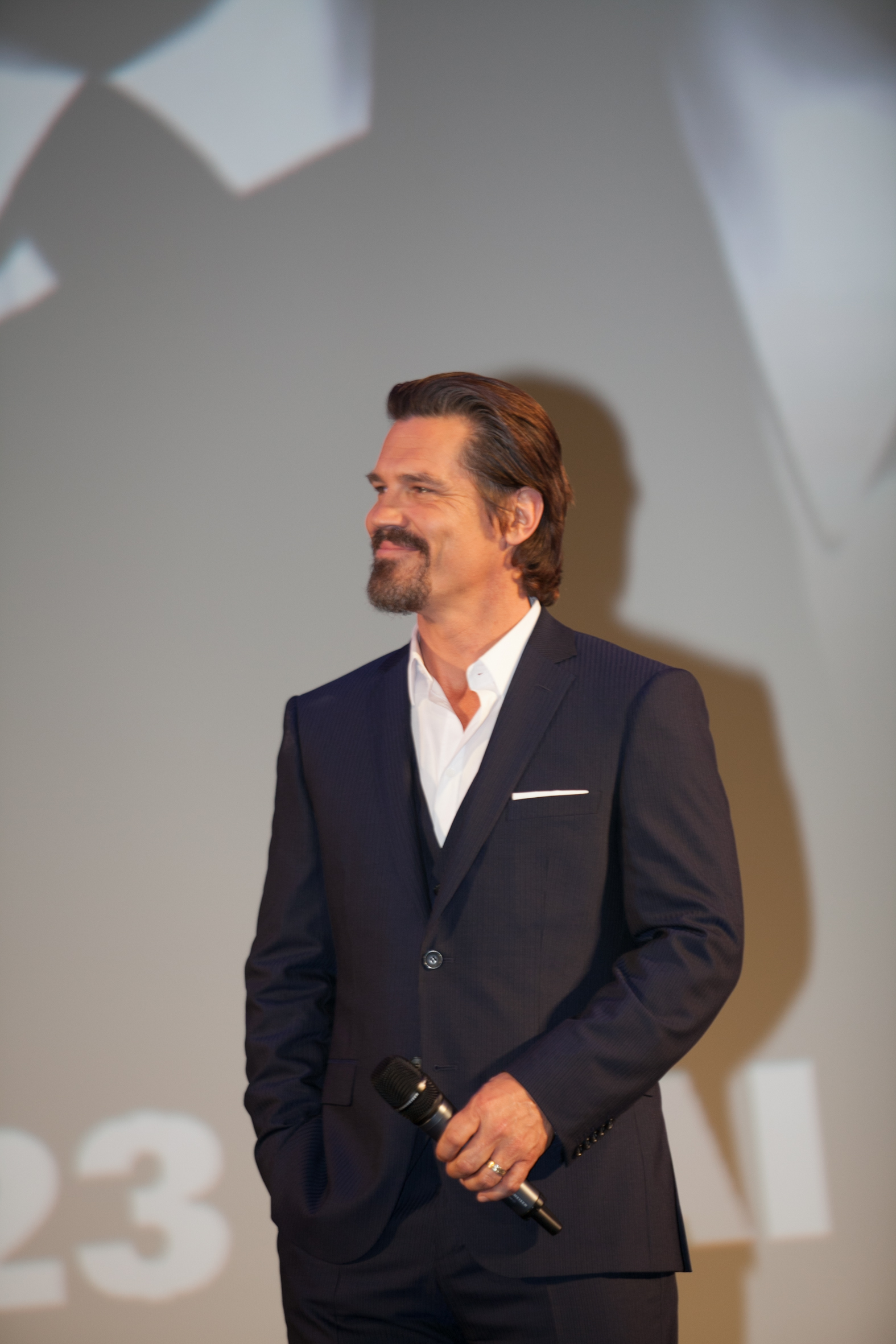 Фото - Люди в черном 3: 1575x2362 / 1020.93 Кб