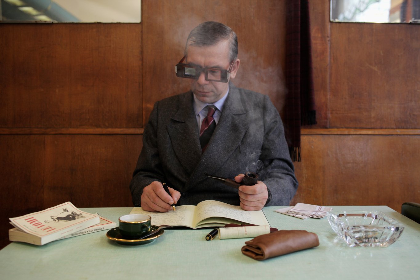 Фото - Пена дней: 1365x910 / 139 Кб