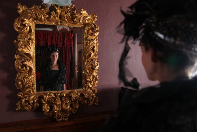 Фото - Grimm's Snow White: 683x456 / 50 Кб