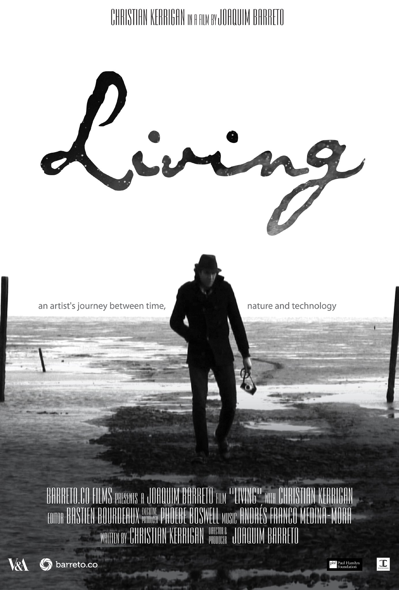 Фото - Living: 1384x2048 / 276 Кб