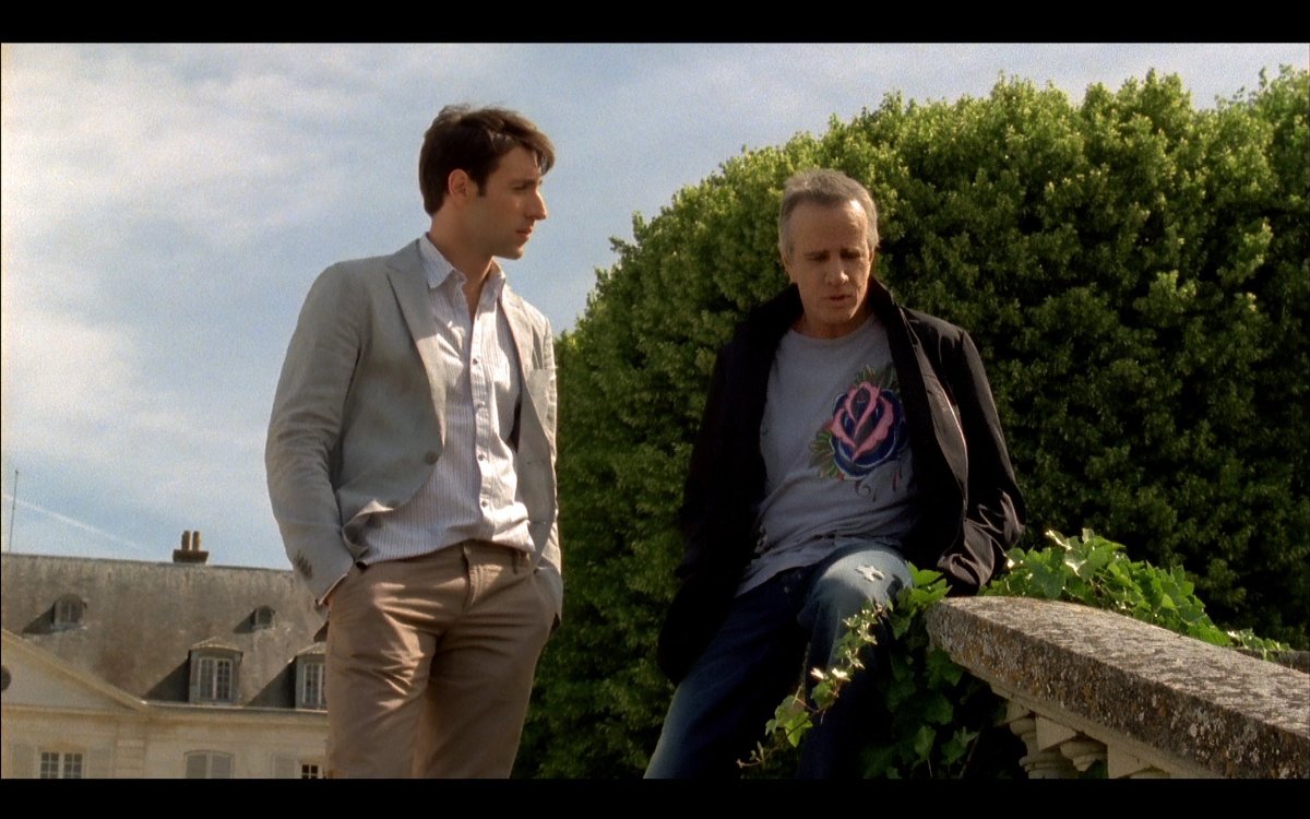 Фото - The Foreigner: 1200x750 / 155 Кб