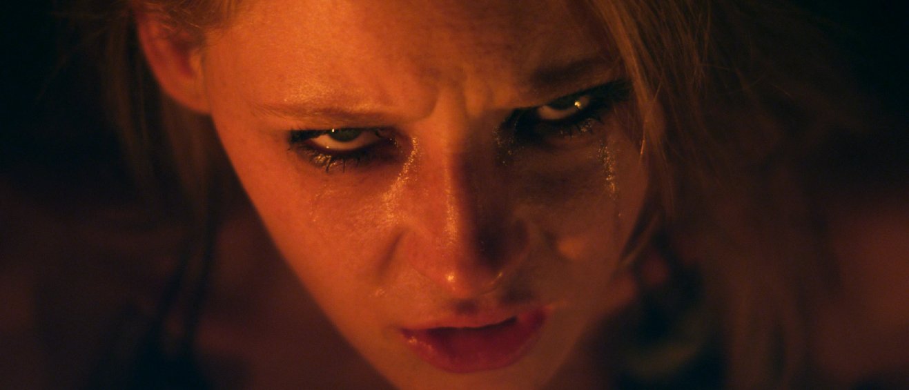 Фото - Inara, the Jungle Girl: 1317x565 / 61 Кб