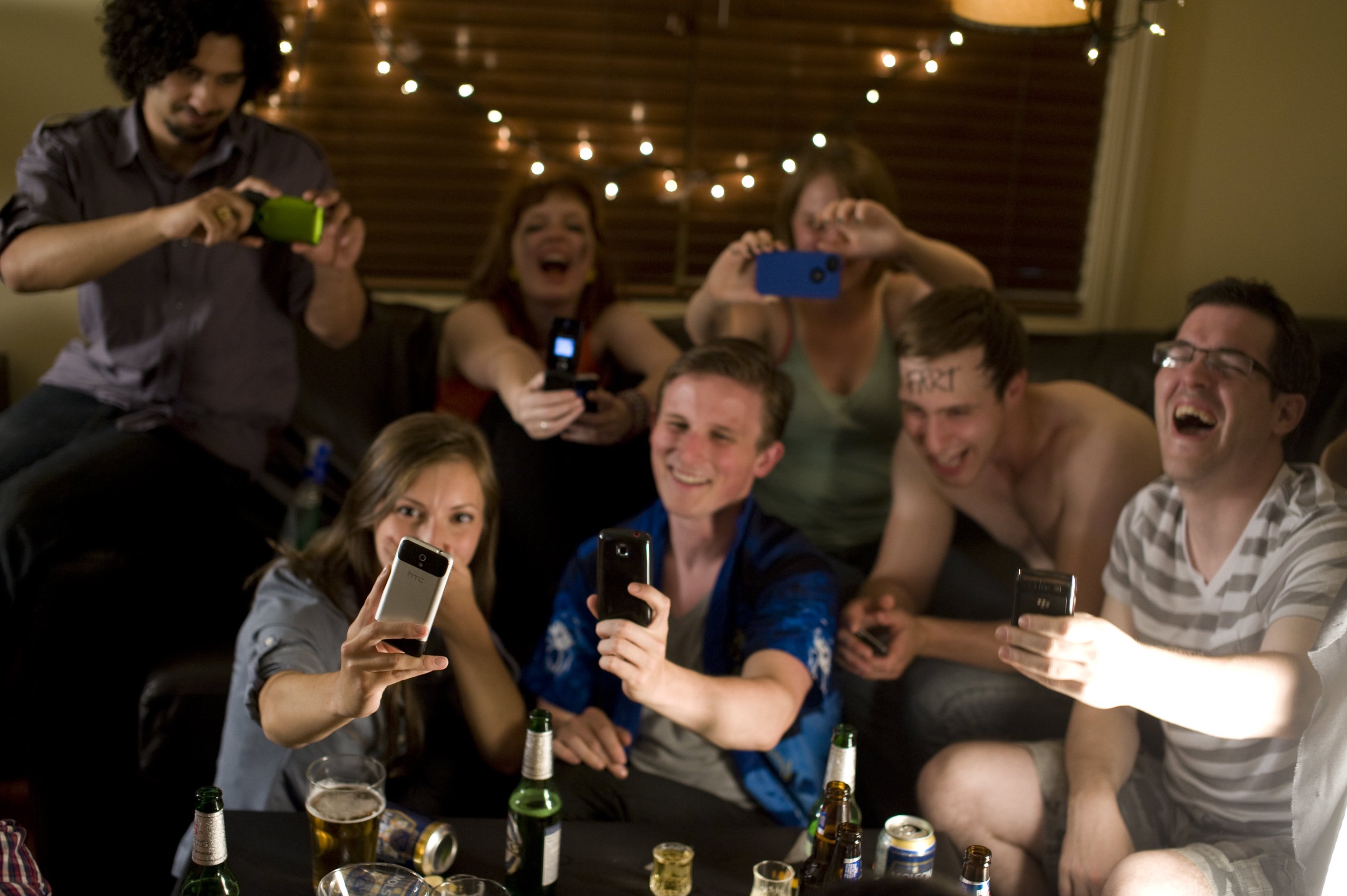 Фото - Facebook Follies: 2832x1884 / 474 Кб