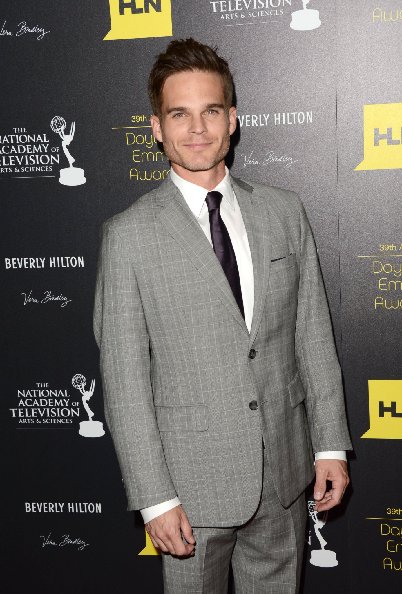 Фото - The 39th Annual Daytime Emmy Awards: 1386x2048 / 506 Кб